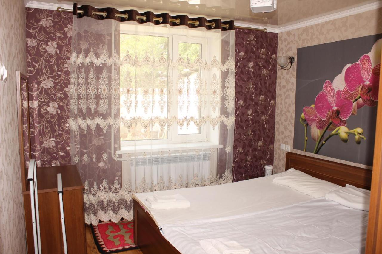 Guest House Jamal Naryn ภายนอก รูปภาพ