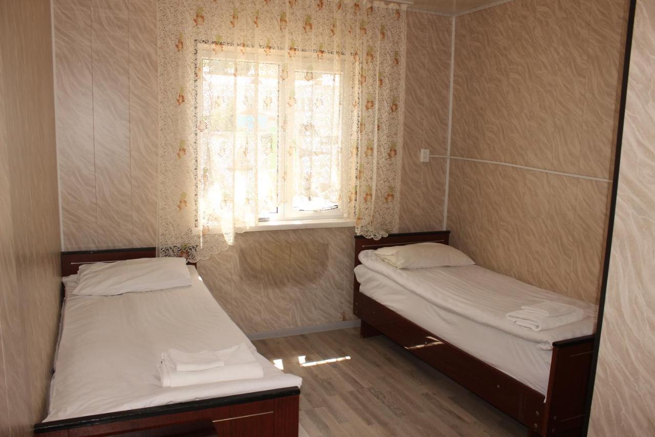 Guest House Jamal Naryn ภายนอก รูปภาพ