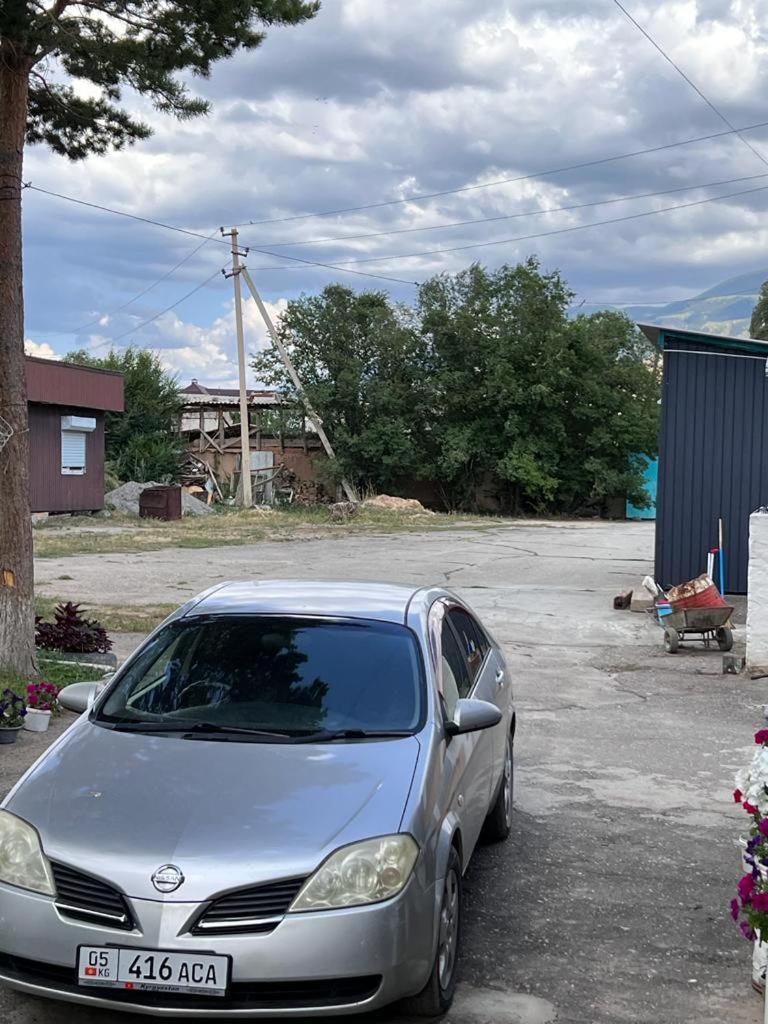 Guest House Jamal Naryn ภายนอก รูปภาพ