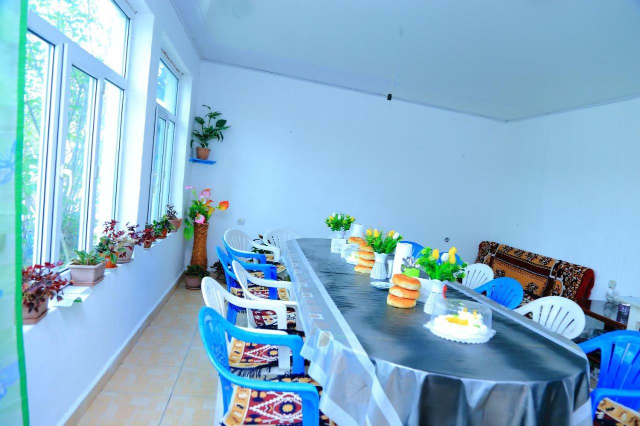 Guest House Jamal Naryn ภายนอก รูปภาพ